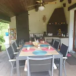 Séjour chez l'habitant Maison Le Lézard Chez Amalia Et Fred Thonon-les-Bains